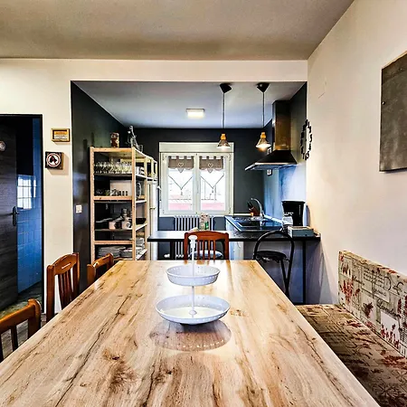 Holiday home Oak House Oakplacescom *