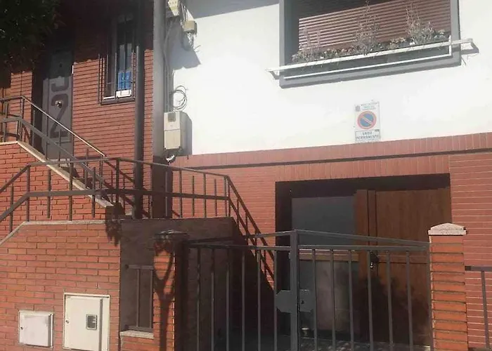 Oak House Oakplacescom Дом отдыха *