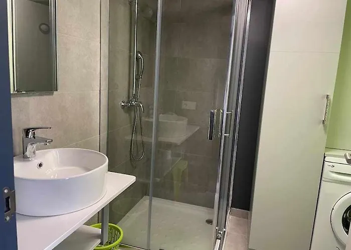 Дом отдыха Oak House Oakplacescom Леон